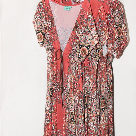 LAST ONE!! MED PRETTY  IN PERSIAN WATERFALL DUSTER - Picture 2 of 6